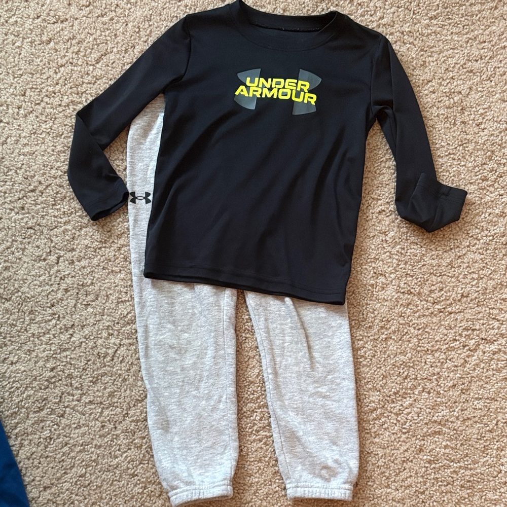 Under Armour Kids Set - Black and Light Gray
